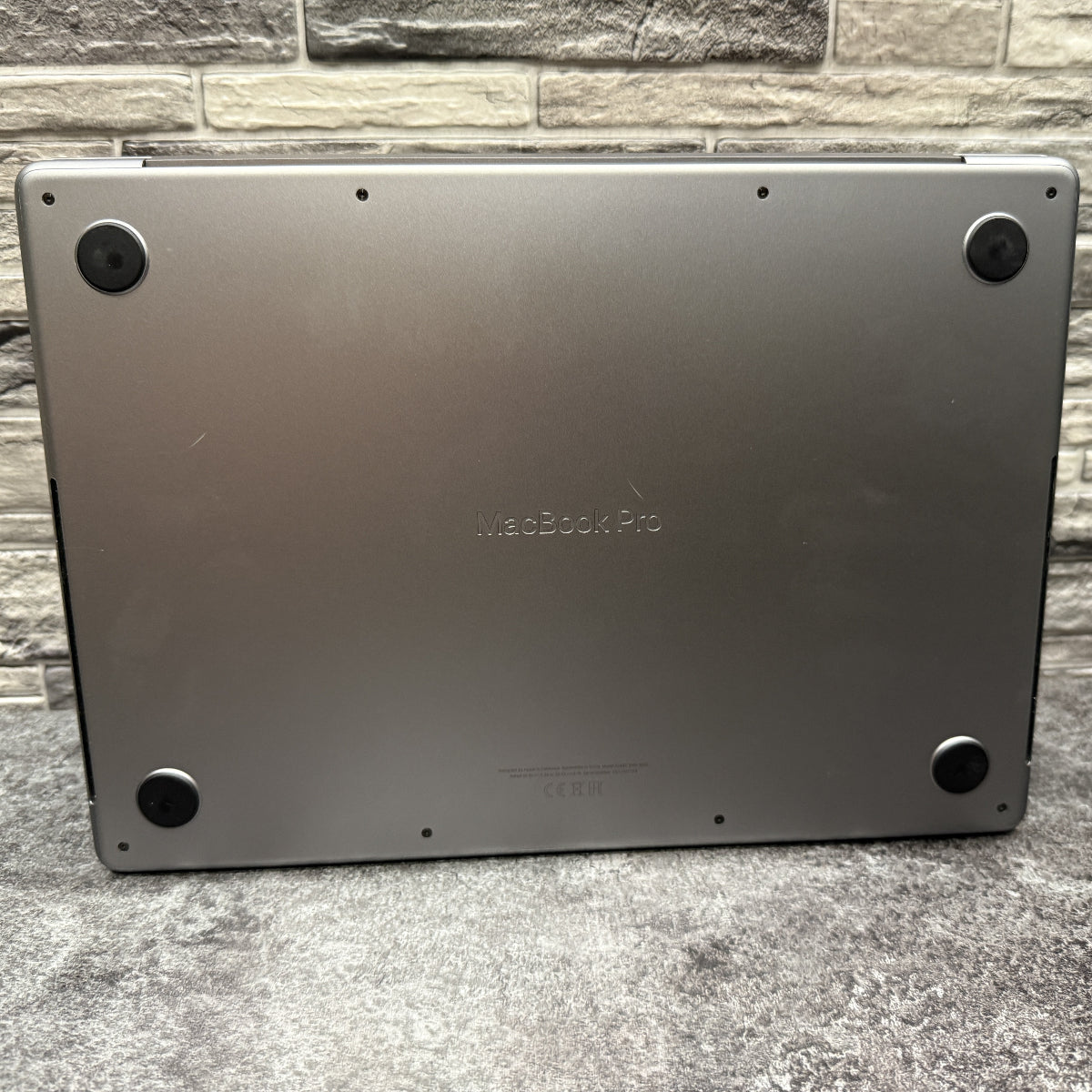 MacBook Pro 14” M1 Pro / 16GB / 500GB