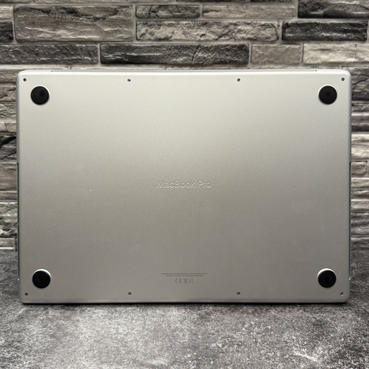 MacBook Pro 16” M1 Pro / 32GB / 1000GB