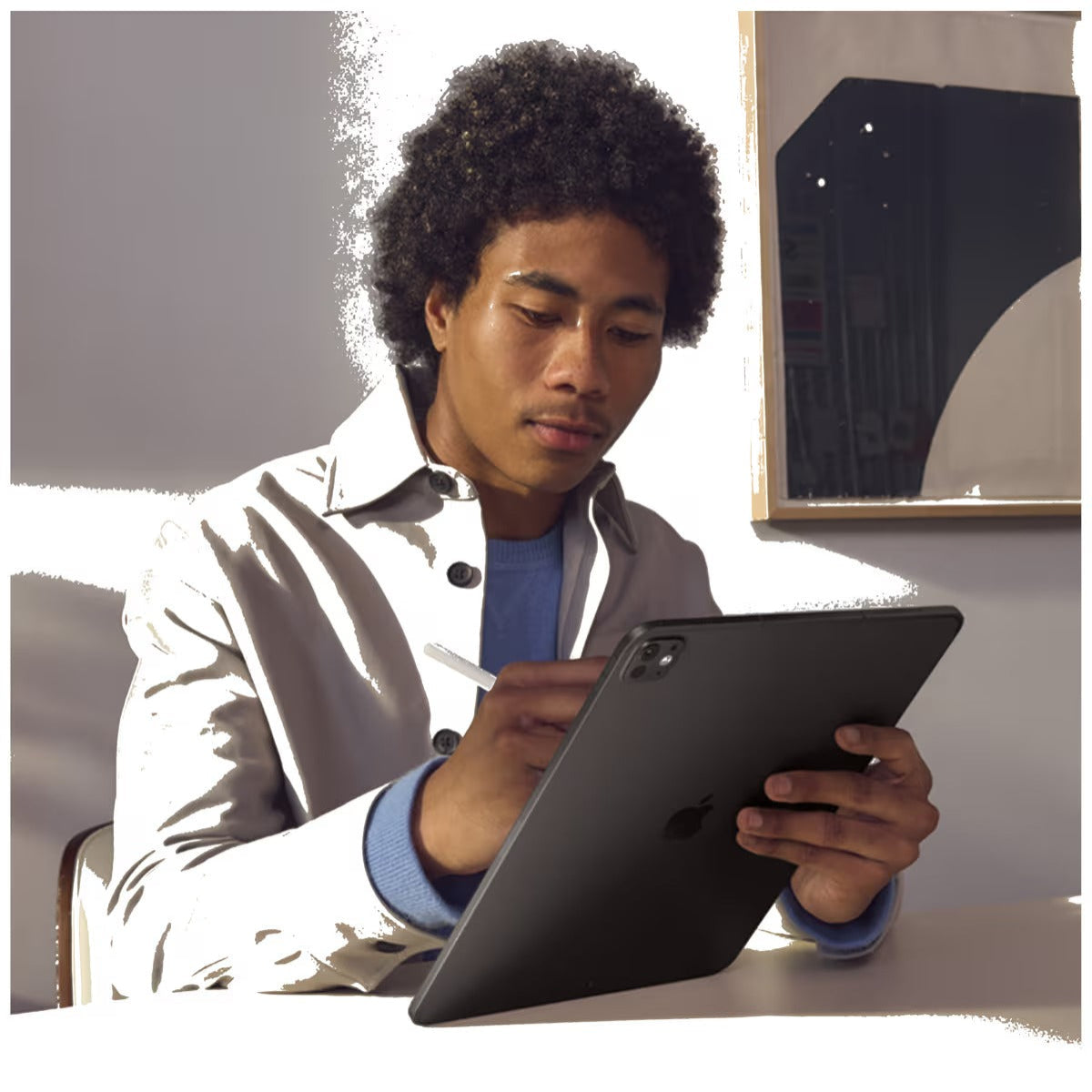 iPad Pro 13" (2025) 256GB Wi-Fi + Cellular - Vesmírně Černý