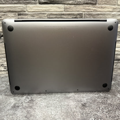 MacBook Pro 13" 2020 i7 / 16GB / 500GB